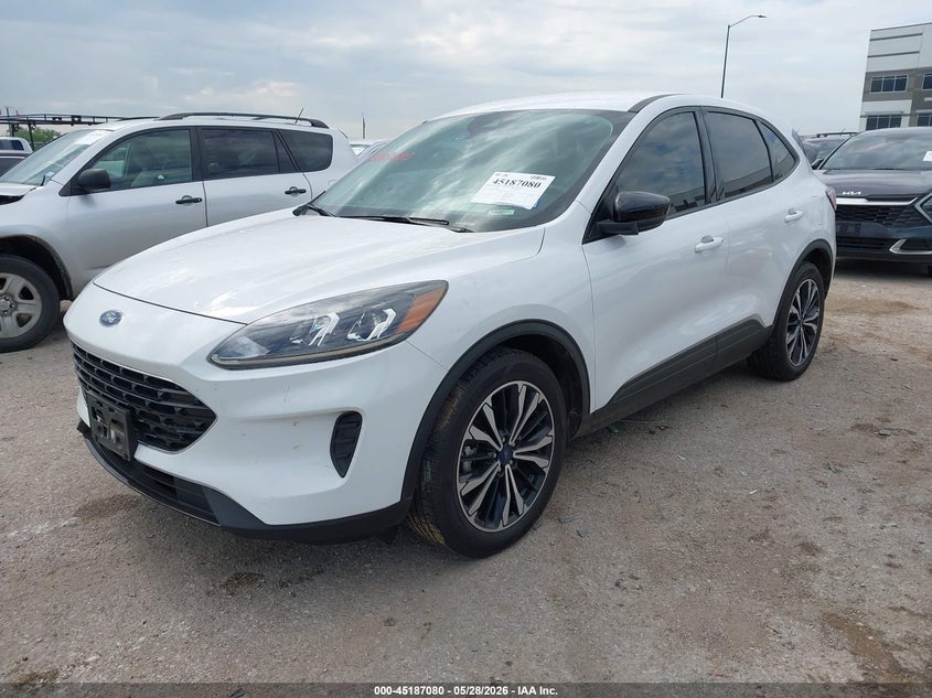 2022 FORD ESCAPE auction photo 2
