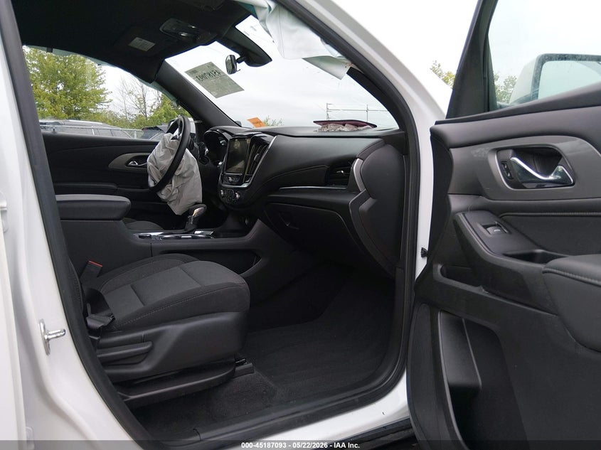 2023 CHEVROLET TRAVERSE auction photo 5