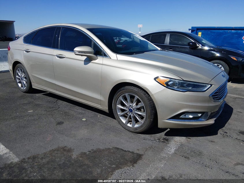 Vin: 3fa6p0hdxhr132438, lot: 45684820, ford fusion se 2017 img_1