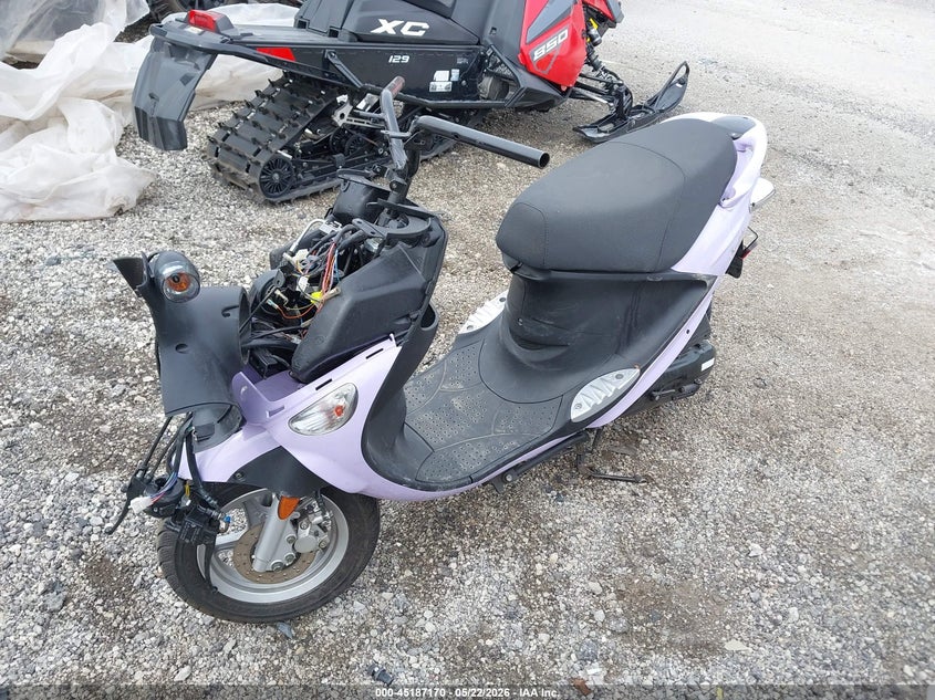 2024 GENUINE SCOOTER CO. BUDDY auction photo 2
