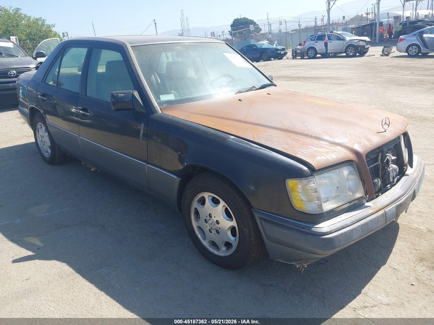 1995 Mercedes-Benz E 320 Base/320 Special