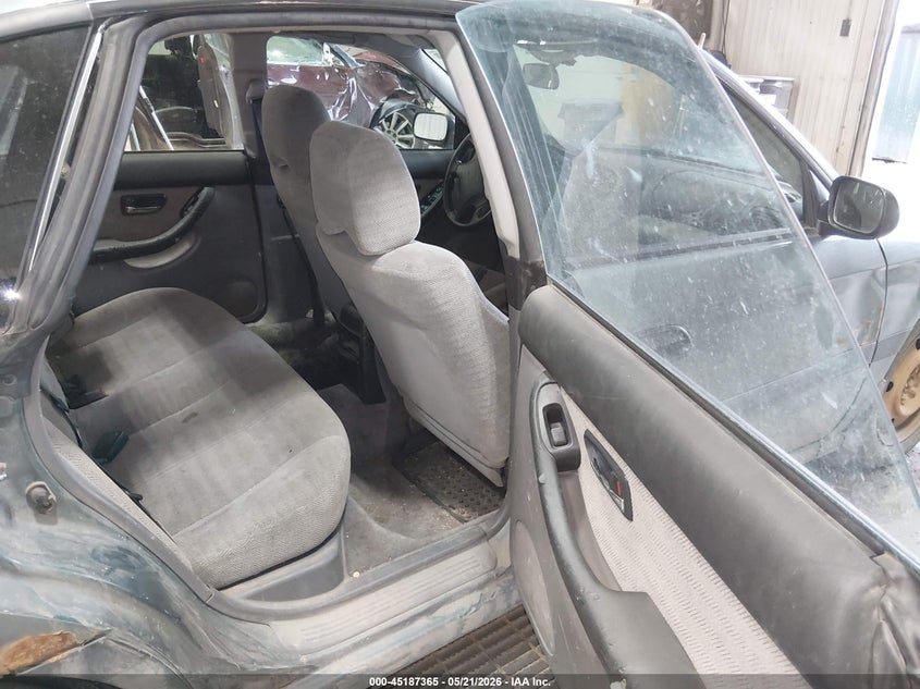 2000 Subaru Legacy L VIN: 4S3BE6355Y6215872 Lot: 45187365