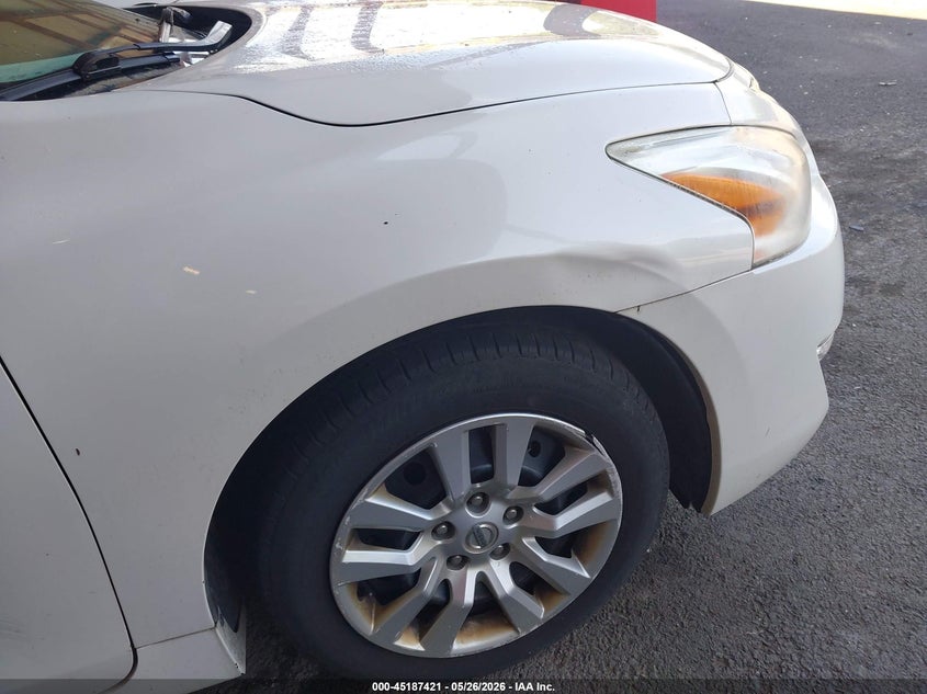 2013 NISSAN ALTIMA auction photo 6