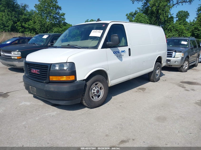 2018 GMC SAVANA 2500 auction photo 2