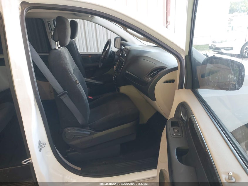 2016 DODGE GRAND CARAVAN auction photo 5