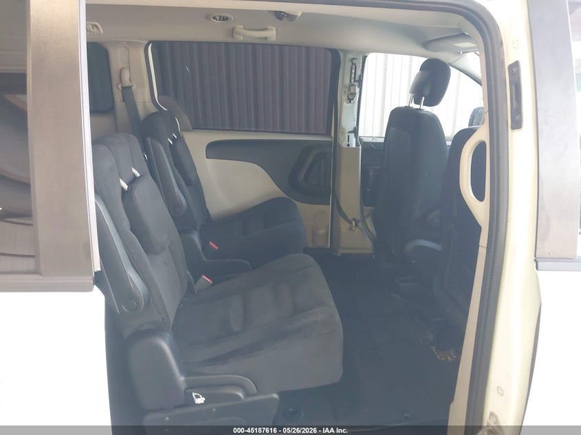 2016 DODGE GRAND CARAVAN auction photo 8