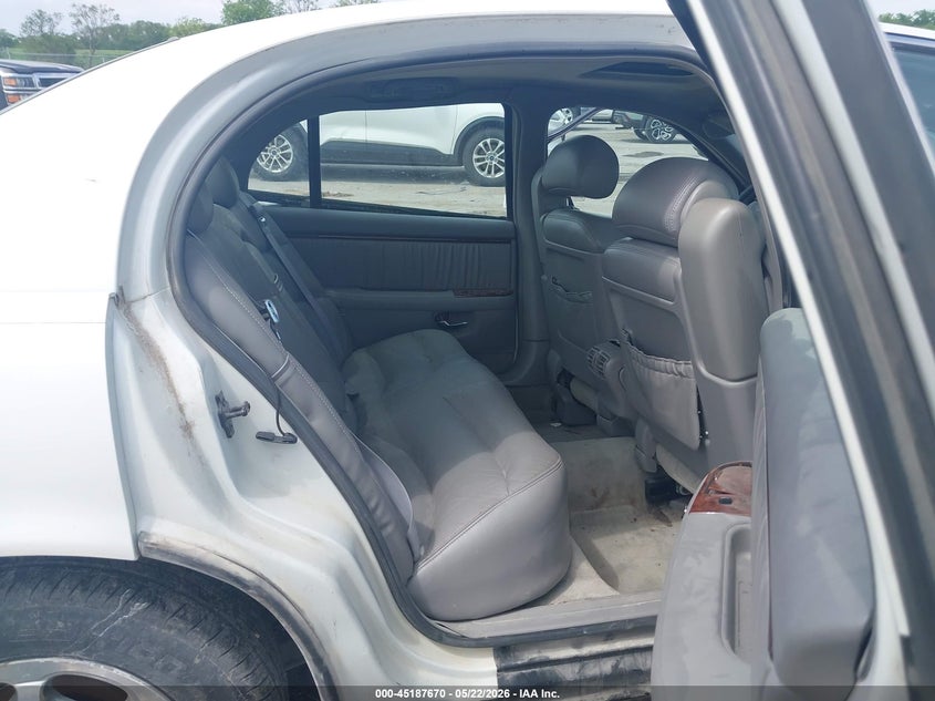 1999 Buick Park Avenue Ultra VIN: 1G4CU5214X4626668 Lot: 45187670