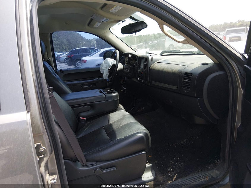 2013 GMC SIERRA 1500 auction photo 5