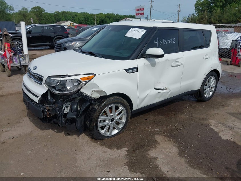 2018 Kia Soul + KNDJP3A58J7604528 photo 1