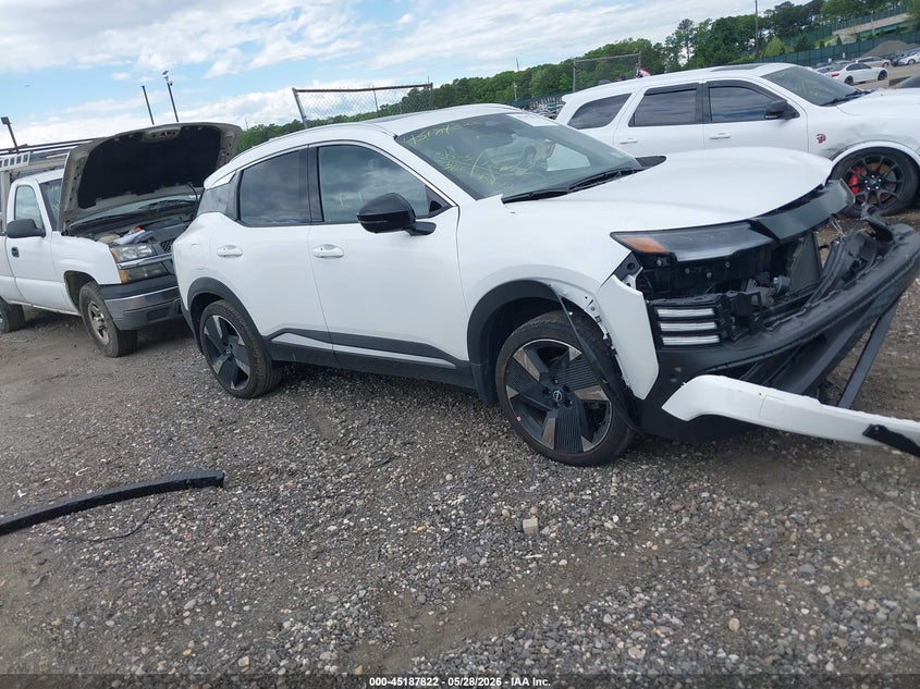 NISSAN KICKS SR 2026