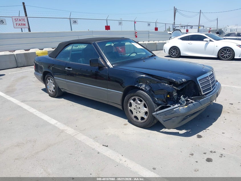 1995 MERCEDES-BENZ E 320