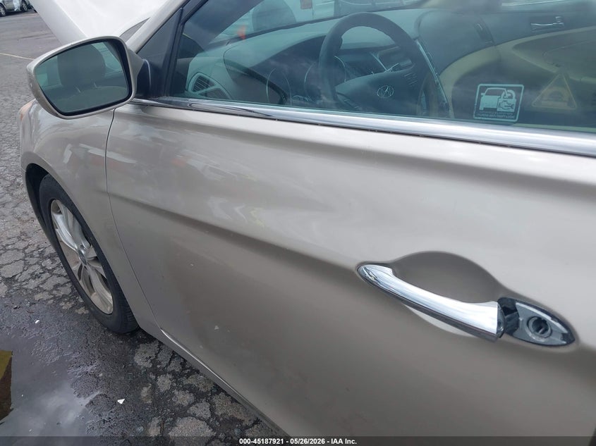 2011 HYUNDAI SONATA SEDAN 2.4L I-4 DI, DOHC, VVT, 198HP