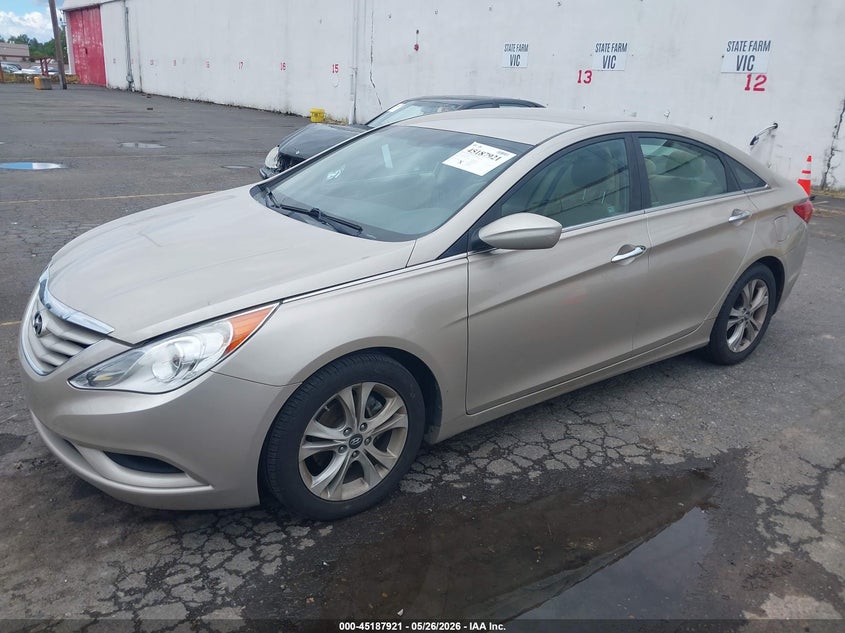 2011 HYUNDAI SONATA SEDAN 2.4L I-4 DI, DOHC, VVT, 198HP
