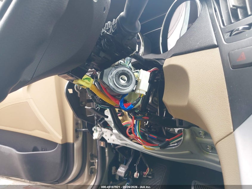 2011 HYUNDAI SONATA SEDAN 2.4L I-4 DI, DOHC, VVT, 198HP