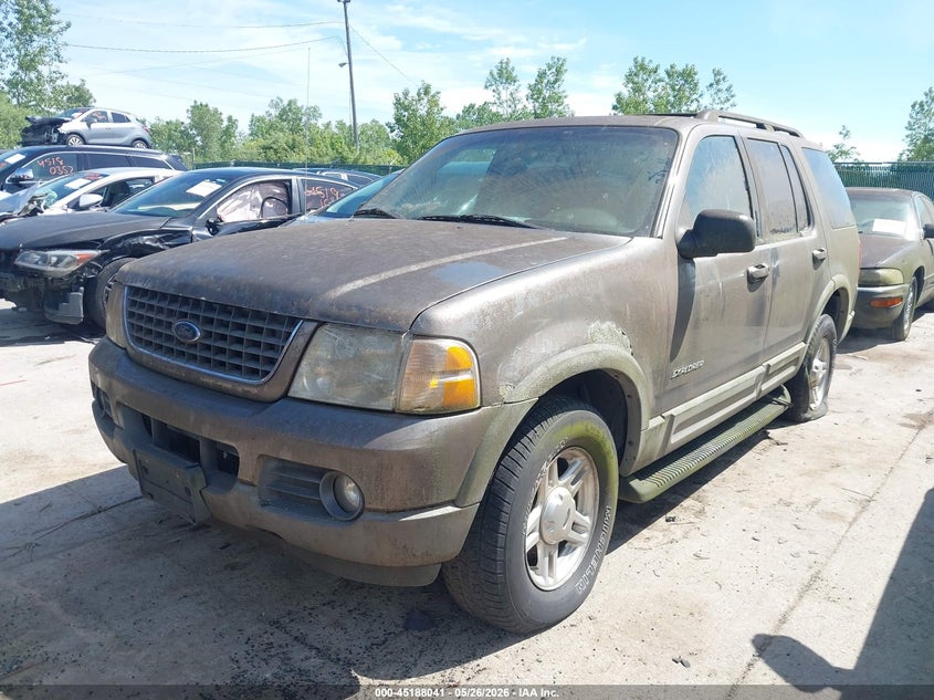 1FMZU73K22ZC96098 2002 Ford Explorer Xlt photo 1