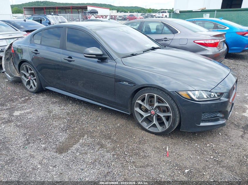 JAGUAR XE