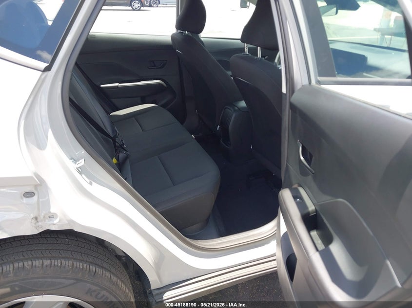 2025 HYUNDAI KONA auction photo 8