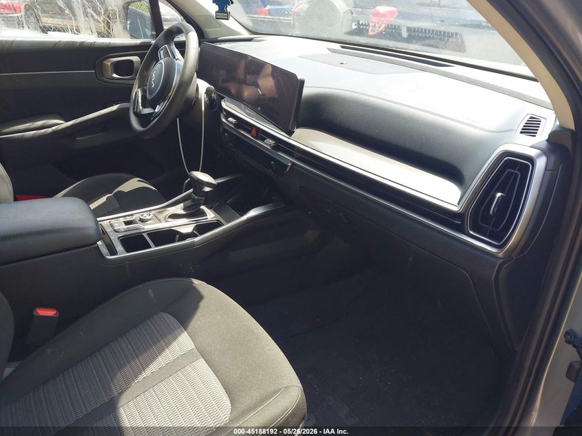 2025 KIA SORENTO auction photo 5