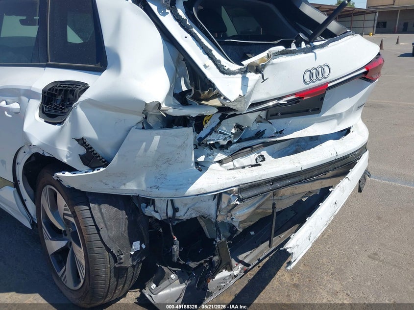 2025 Audi Q6 E-Tron Premium Plus Quattro VIN: WA124BGFXSA049426 Lot: 45188326