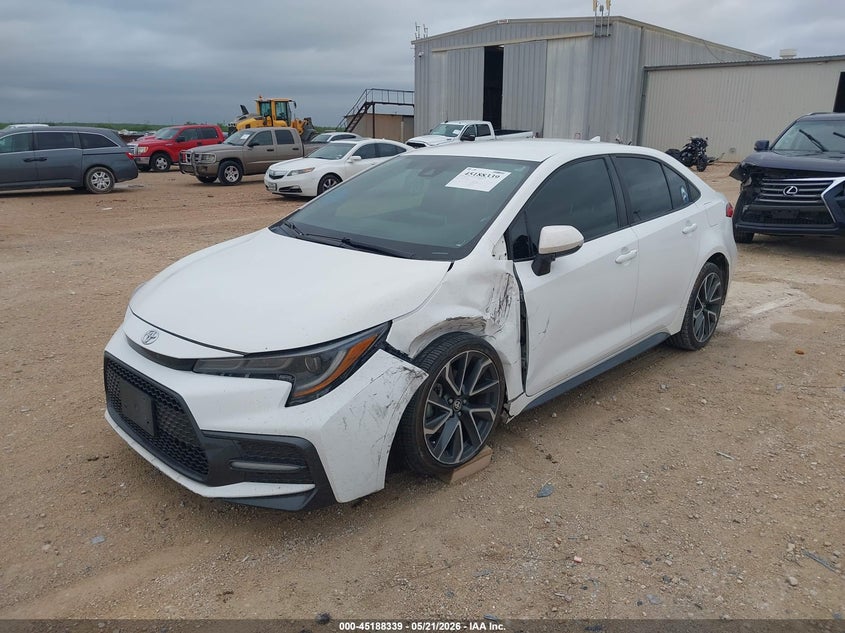 2020 TOYOTA COROLLA auction photo 2