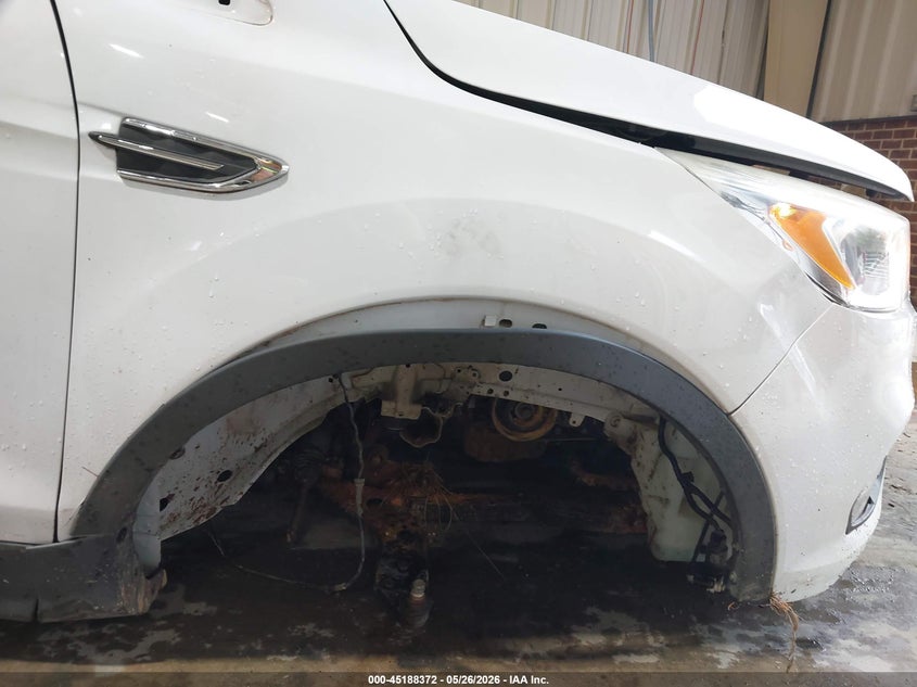 2017 FORD ESCAPE auction photo 6