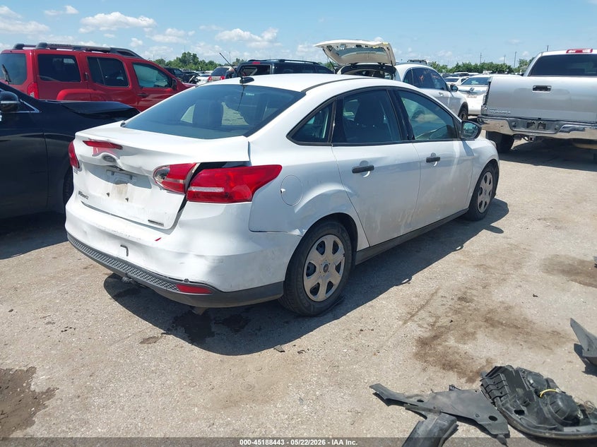 Vin: 1fadp3e26gl387094, lot: 45686155, ford focus s 20164