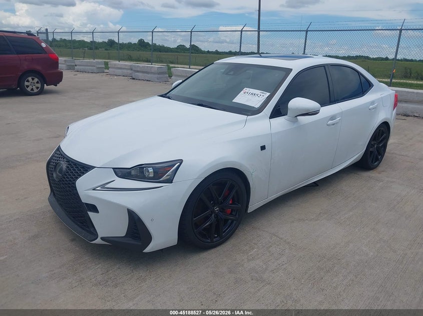Vin: jthgz1b26l5035849, lot: 45686239, lexus is 350 20202