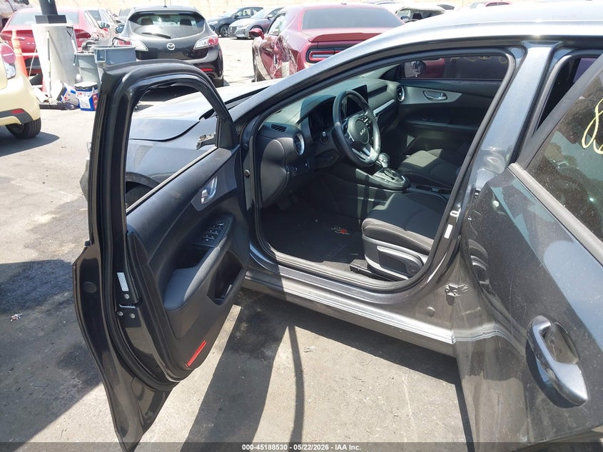 2024 KIA FORTE SEDAN 2.0L I-4 DOHC, VVT, 147HP