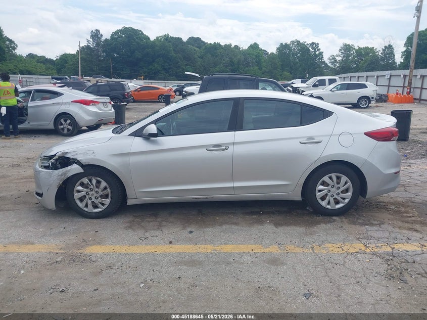 VIN 5NPD74LFXHH134629 2017 HYUNDAI ELANTRA SE