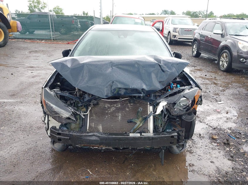 2017 TOYOTA COROLLA SEDAN 1.8L I-4 DOHC, VVT, 132HP