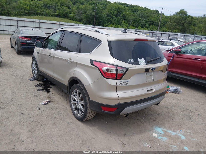 Vin: 1fmcu0j91jua52628, lot: 45686439, ford escape titanium 20183