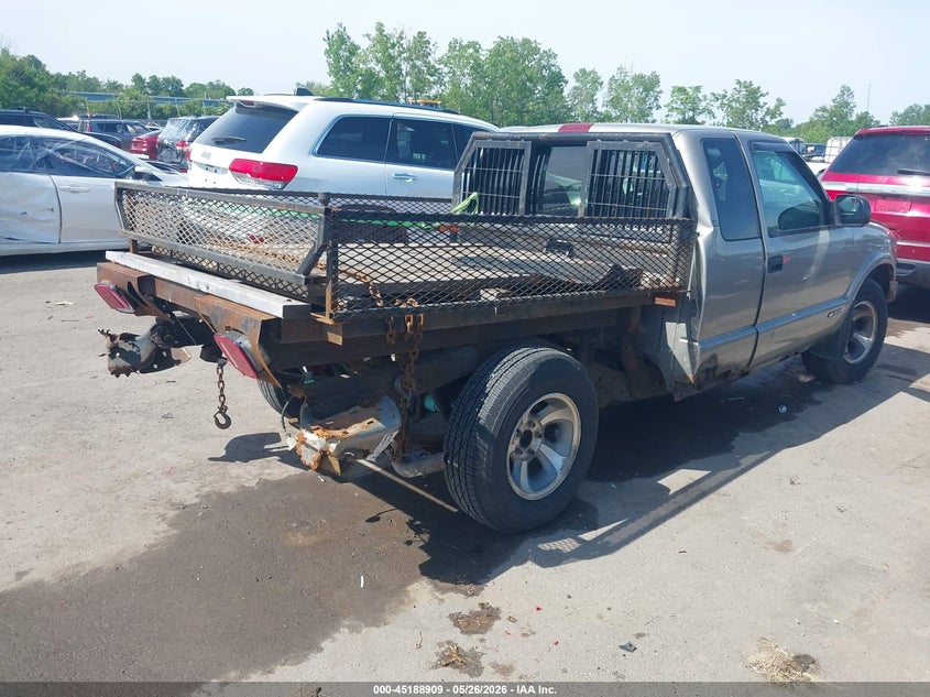 2001 CHEVROLET S-10 PICKUP TRUCK 4.3L V-6 190HP
