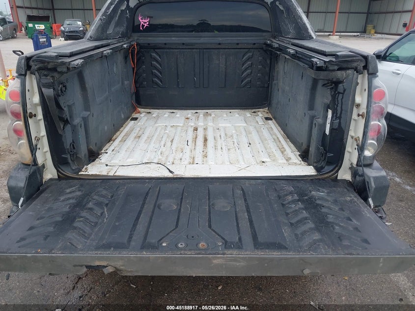 2002 Chevrolet Avalanche 1500 VIN: 3GNEK13T62G225315 Lot: 45188917
