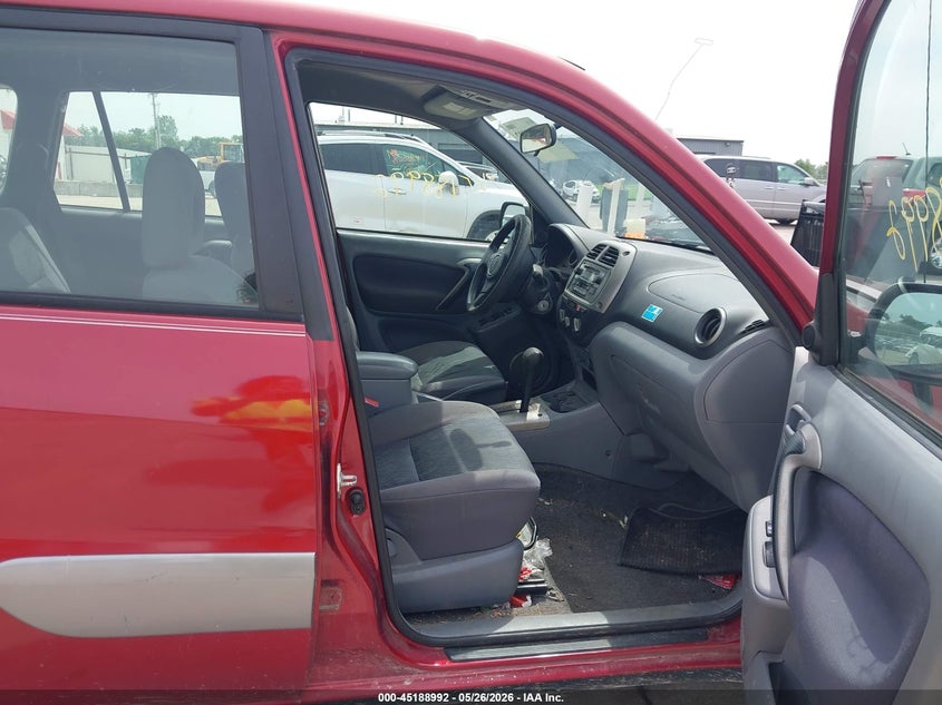 2003 TOYOTA RAV4 auction photo 5