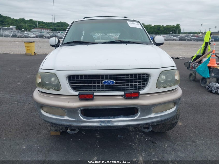 1997 Ford Expedition Eddie Bauer/Xlt VIN: 1FMFU18L2VLB42189 Lot: 45189133