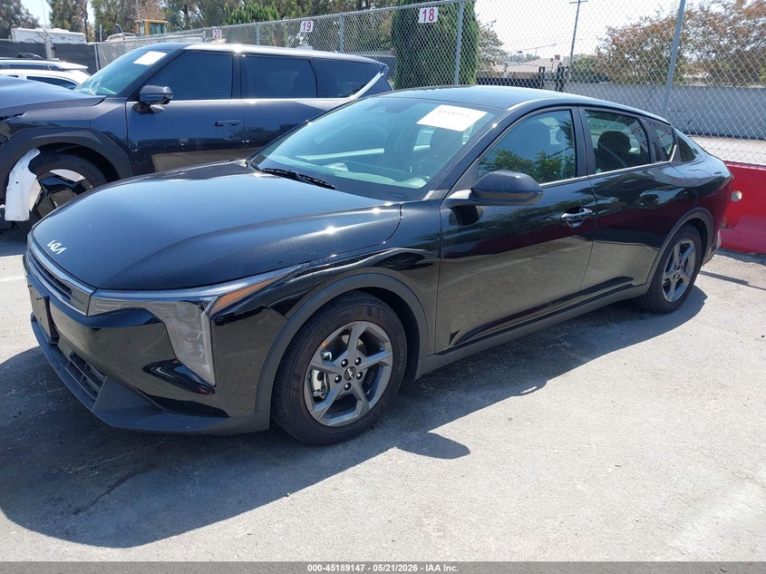 Vin: 3kpft4de3se091547, lot: 45686859, kia k4 lxs 20252