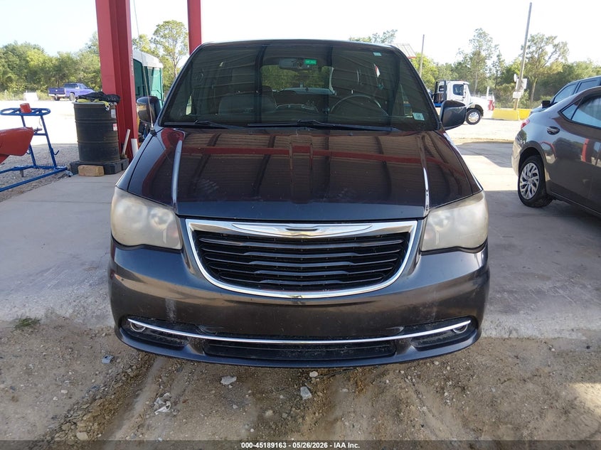 2014 Chrysler Town & Country S VIN: 2C4RC1HGXER367135 Lot: 45189163