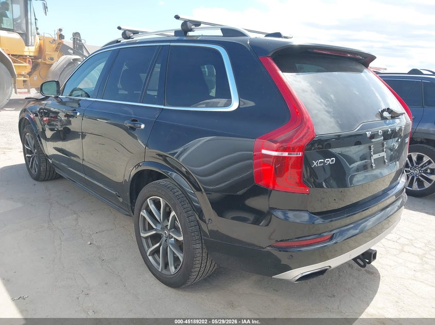 2017 VOLVO XC90 auction photo 3
