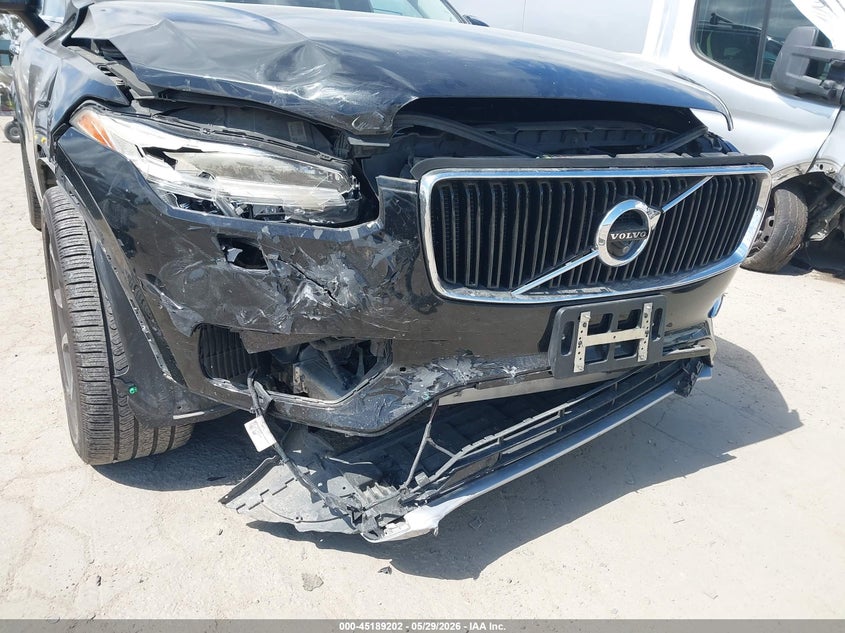 2017 VOLVO XC90 auction photo 6