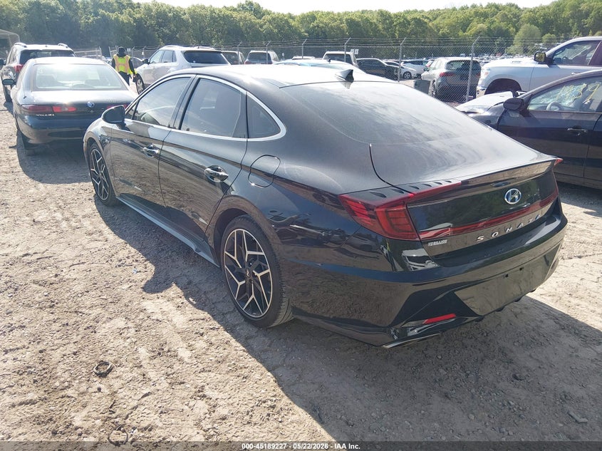 2023 HYUNDAI SONATA auction photo 3