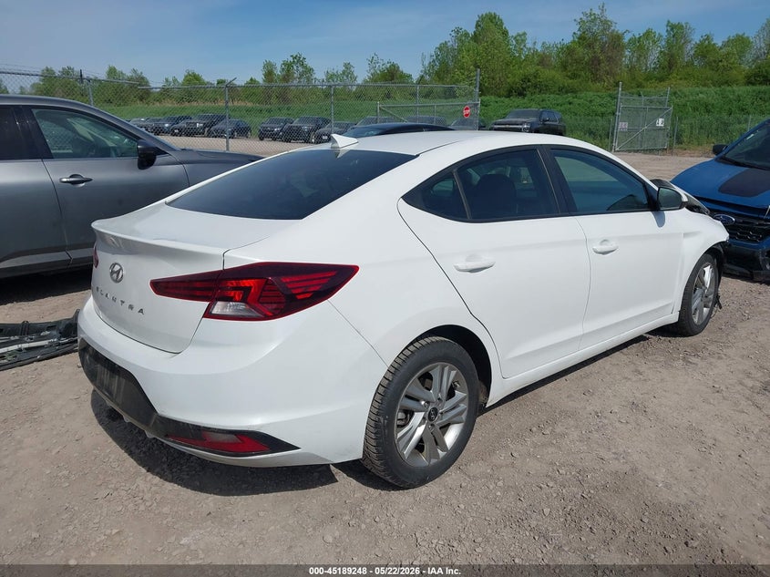 VIN 5NPD84LF4LH585710 2020 HYUNDAI ELANTRA SEL