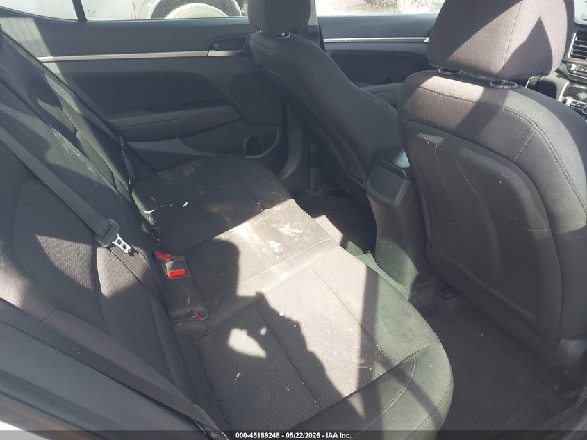 VIN 5NPD84LF4LH585710 2020 HYUNDAI ELANTRA SEL