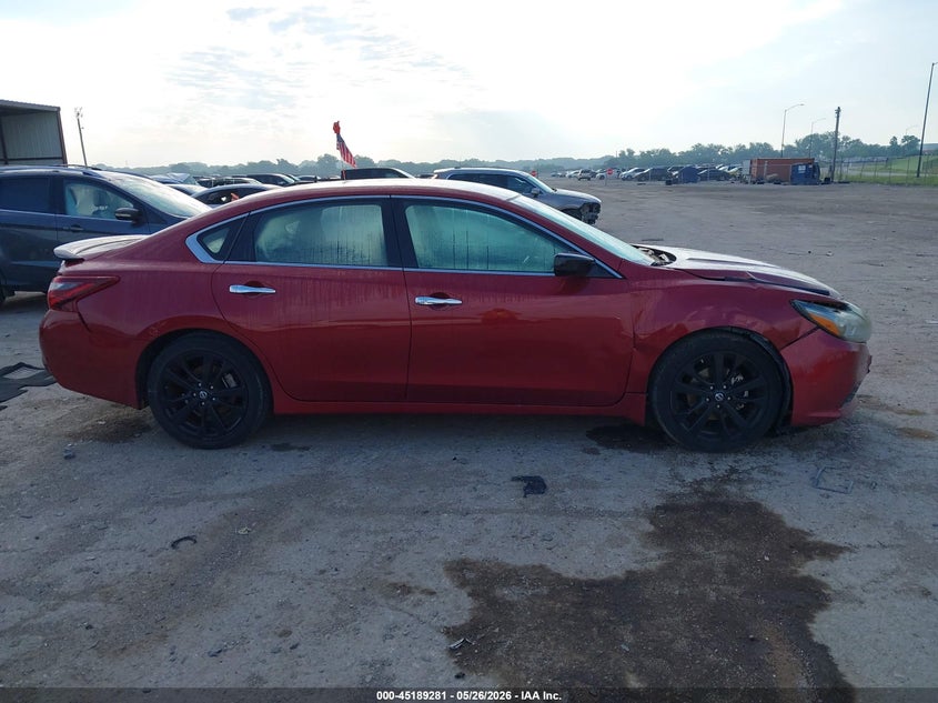 VIN 1N4AL3AP4HC173030 2017 NISSAN ALTIMA 2.5 SR