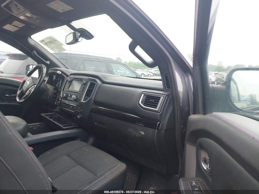 2019 NISSAN TITAN auction photo 5