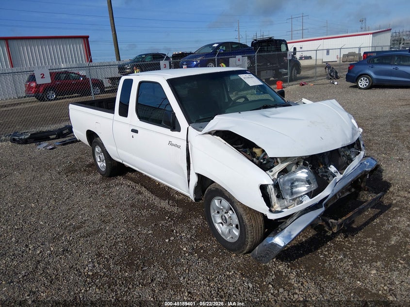 2000 Nissan Frontier Xe