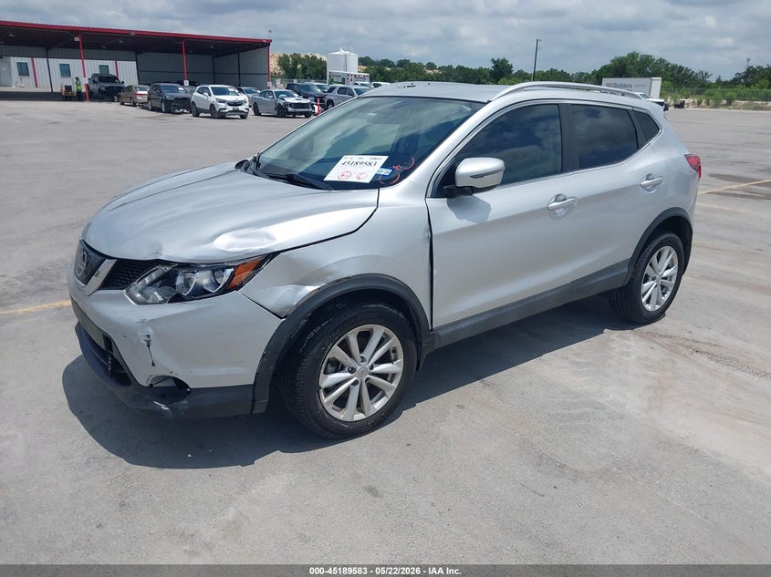 Vin: jn1bj1cpxjw182151, lot: 45687295, nissan rogue sport sv 20182