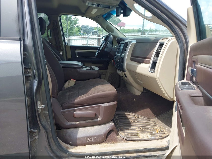 2016 RAM 1500 auction photo 5