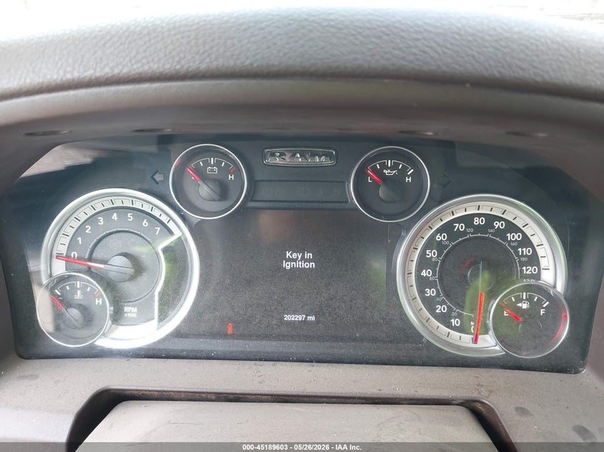2016 RAM 1500 auction photo 7