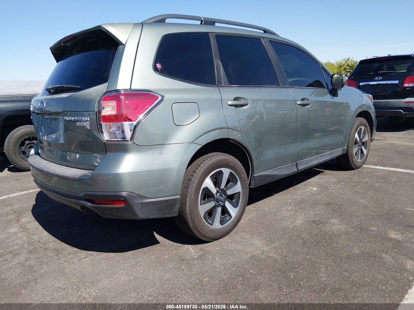 Vin: jf2sjaec2hh418914, lot: 45687442, subaru forester 2.5i premium 20174