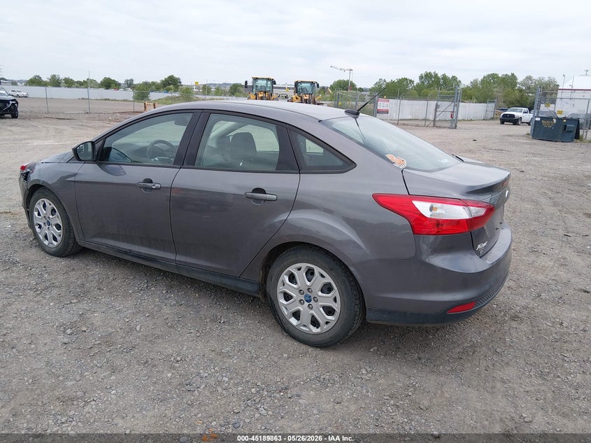 Vin: 1fahp3f24cl155782, lot: 45687577, ford focus se 20123